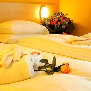 hotel-cepina-albergo-incantato.it-lombardy.com/